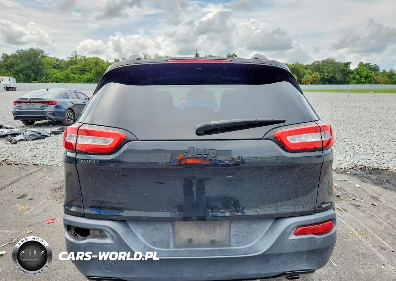 2014 Jeep Cherokee Latitude VIN:1C4PJLCS3EW314045 - 6