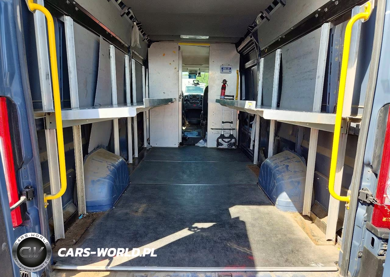 2020 Ram Promaster 3500 Delivery Van VIN:3C6URVJG2LE144233 - 10