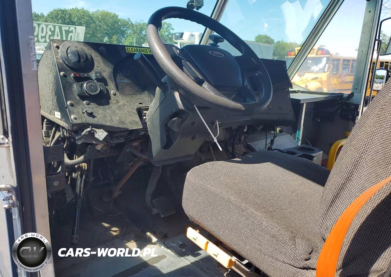 2020 Ford F59 Delivery Truck VIN:1F65F5KN3L0A03394 - 8