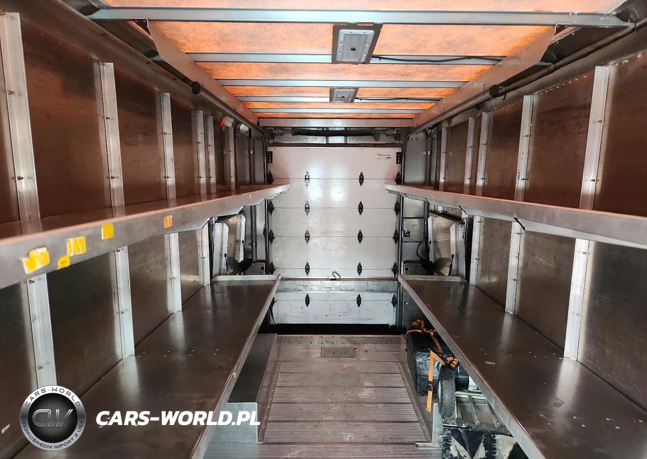 2020 Freightliner Mt45G Chassis Delivery Van VIN:4UZAC2EA7LCLZ6564 - 10