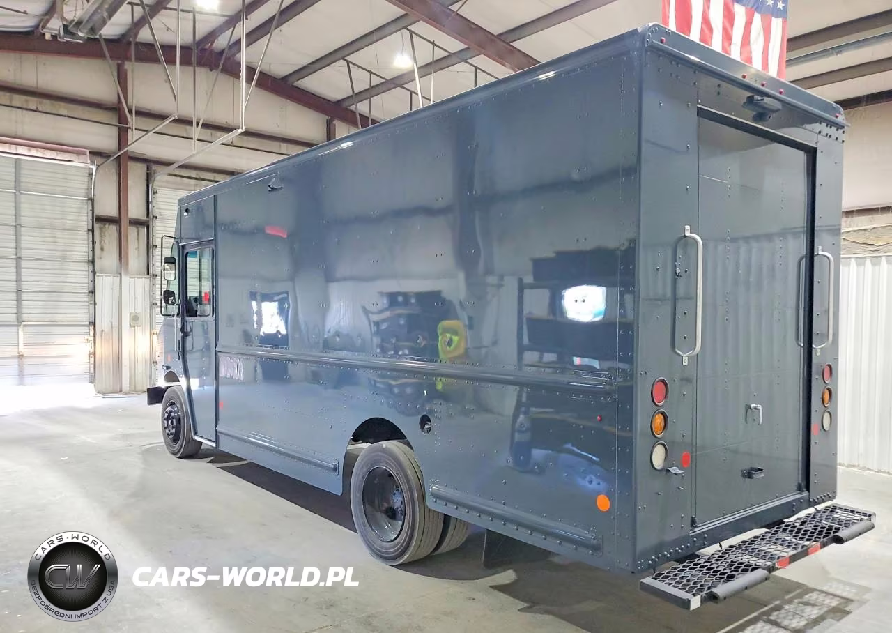 2020 Freightliner Mt45G Chassis Delivery Truck VIN:4UZAC2EA8LCMK2976 - 2