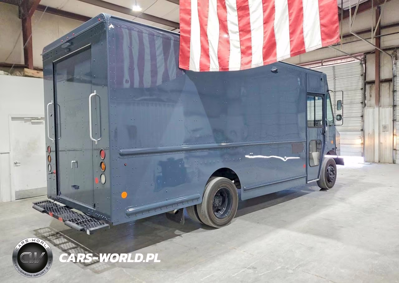 2020 Freightliner Mt45G Chassis Delivery Truck VIN:4UZAC2EA8LCMK2976 - 3