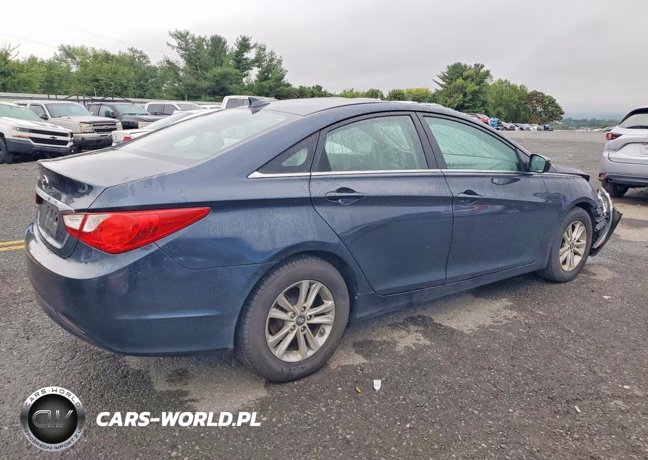 2013 Hyundai Sonata Gls VIN:5NPEB4AC5DH712450 - 3