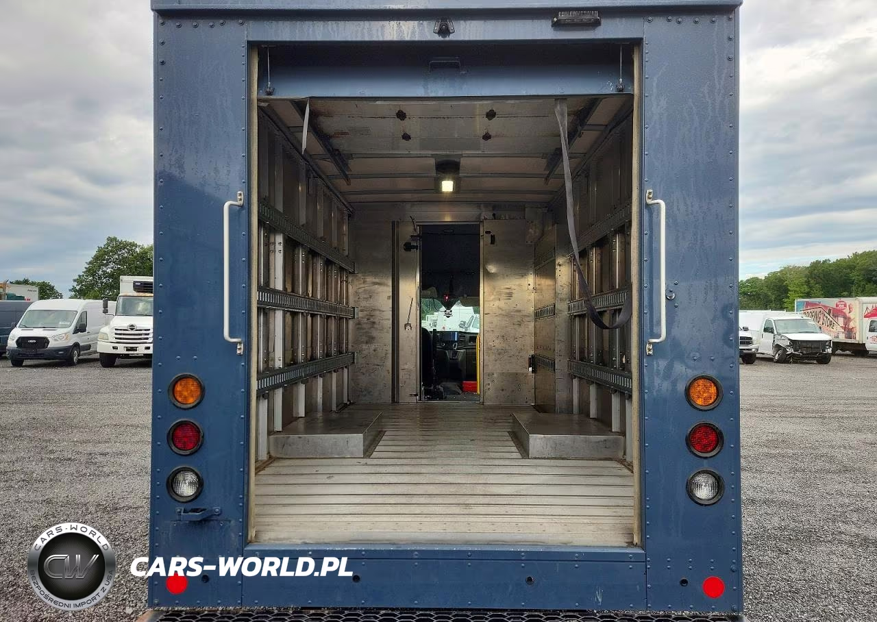 2021 Ford Transit Delivery Truck VIN:1FDDF6P8XMKA56273 - 10