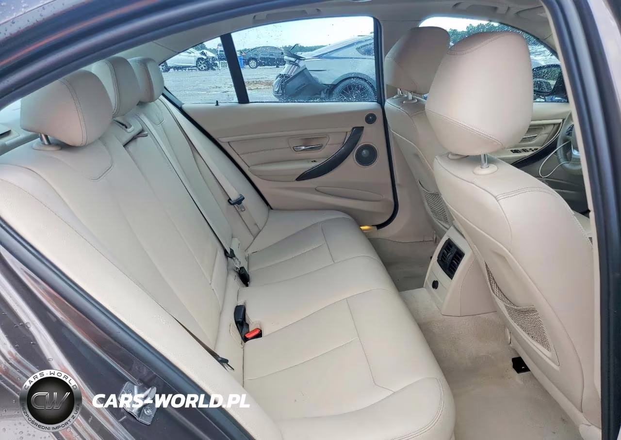 2013 BMW 335 I VIN:WBA3A9G59DNP37249 - 10