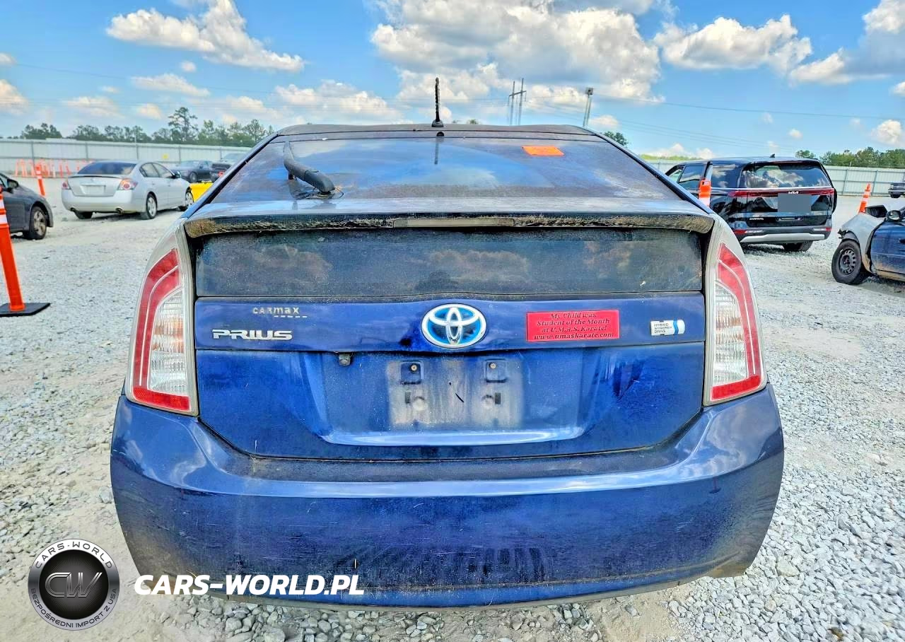 2014 Toyota Prius Two VIN:JTDKN3DU2E0387246 - 6