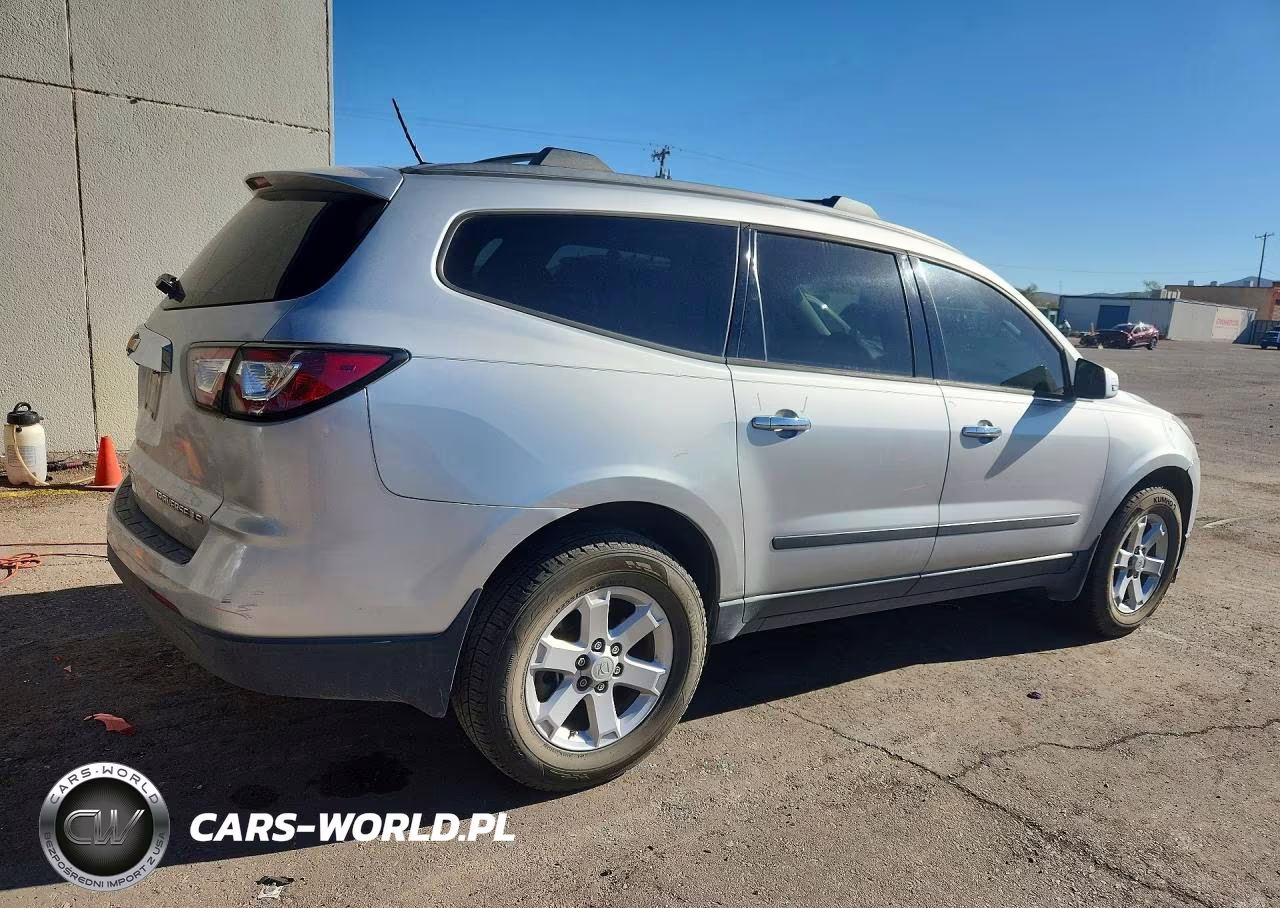 2015 Chevrolet Traverse Ls VIN:1GNKRFED1FJ221291 - 3
