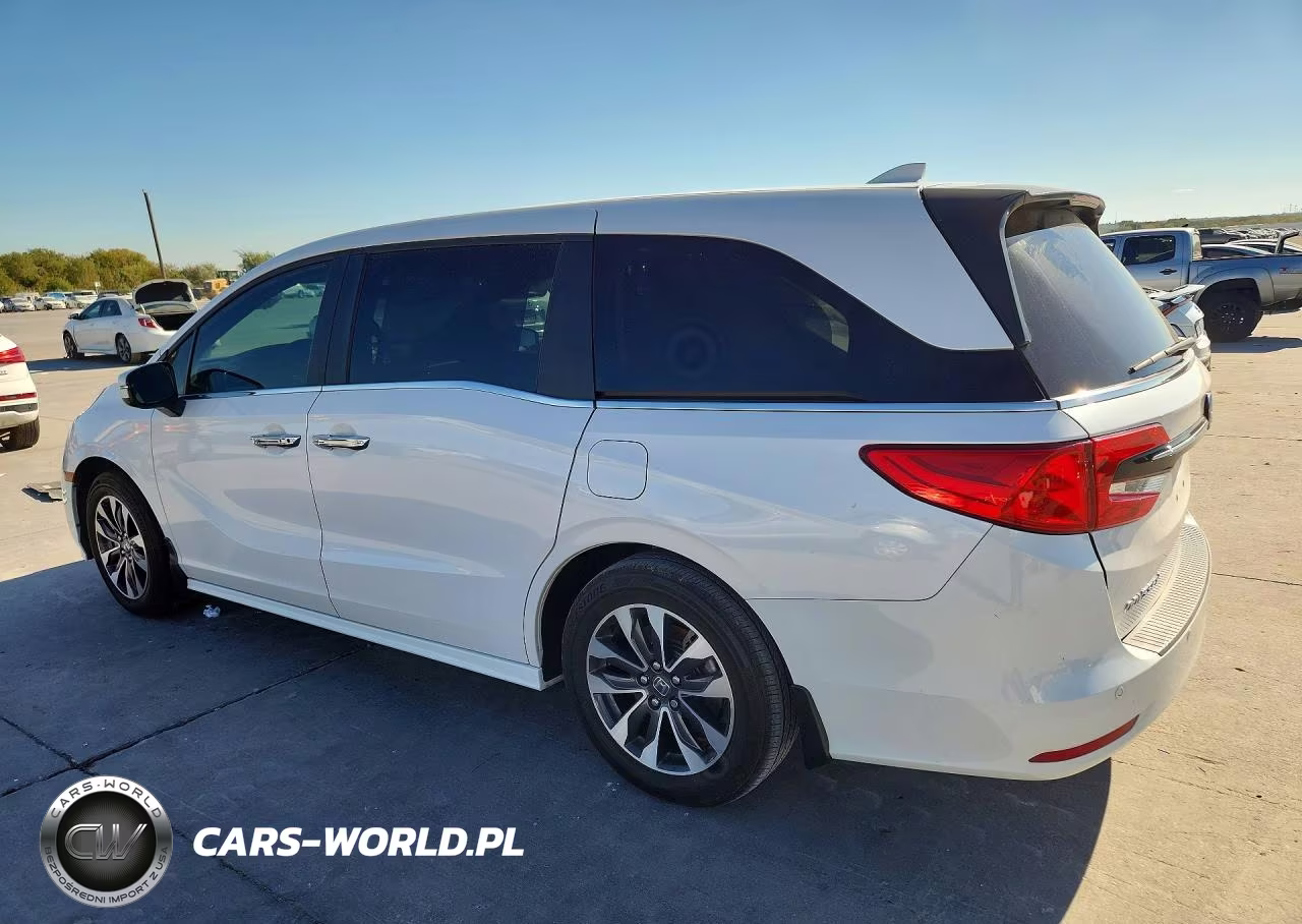 2024 Honda Odyssey Touring VIN:5FNRL6H80RB035129 - 2