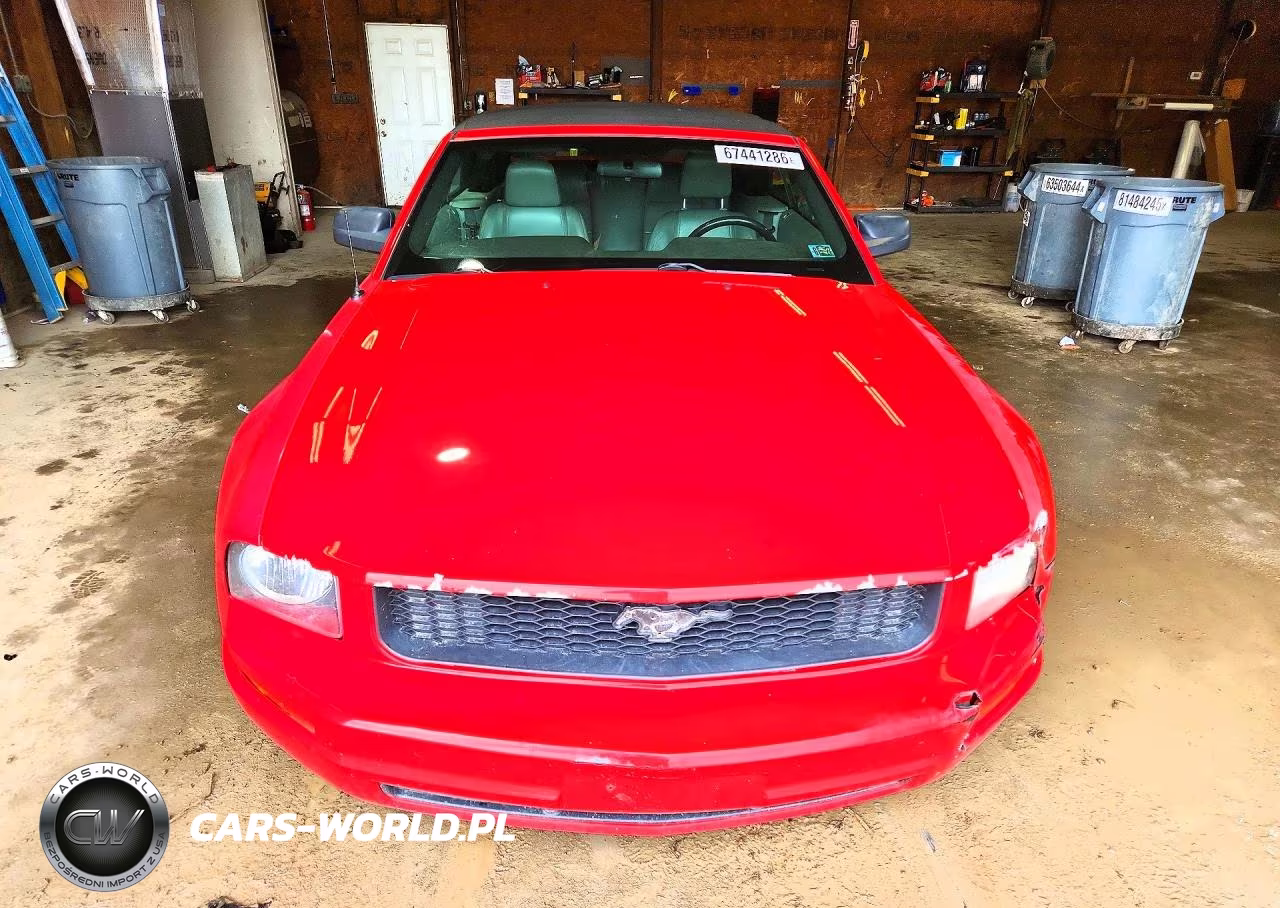 2007 Ford Mustang VIN:1ZVFT84N475329722 - 5