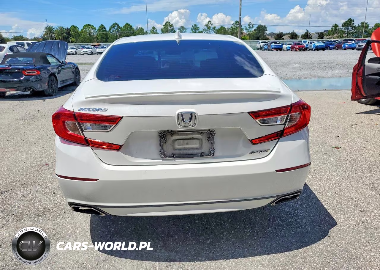 2018 Honda Accord Sport VIN:1HGCV1F31JA108629 - 6