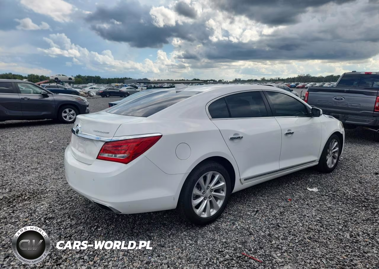 2016 Buick Lacrosse VIN:1G4GB5G38GF137695 - 3