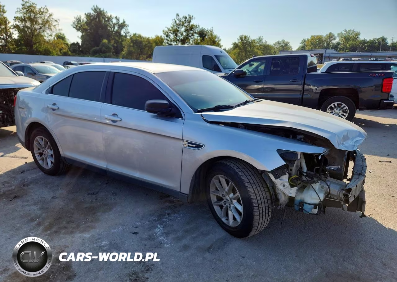 2015 Ford Taurus Se VIN:1FAHP2D8XFG119545 - 4