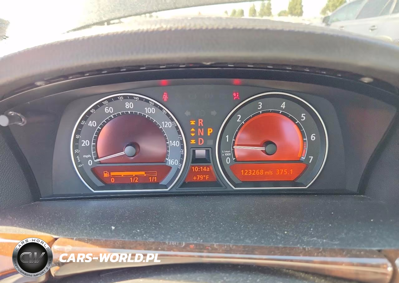 2006 BMW 750 Li VIN:WBAHN83536DT34807 - 9