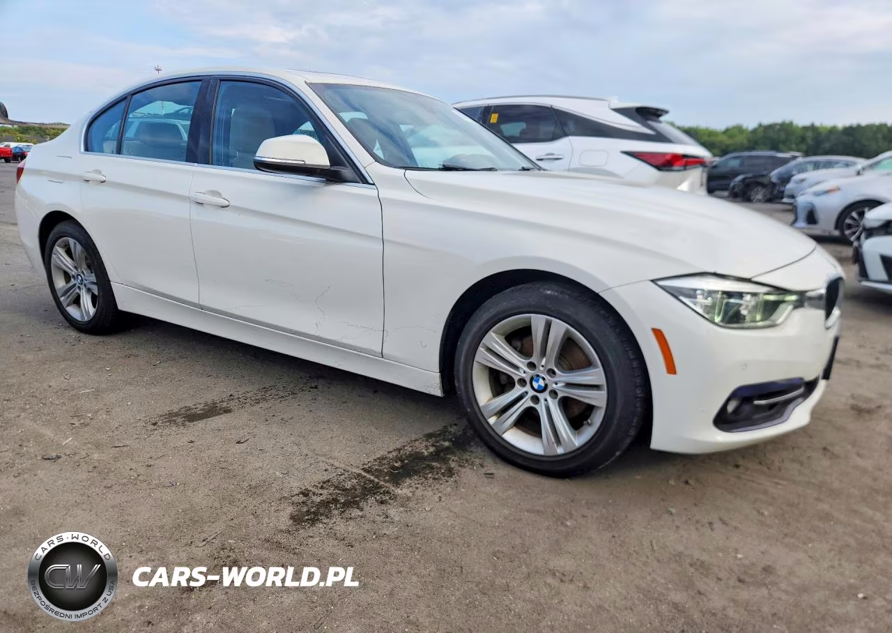 2017 BMW 330 Xi VIN:WBA8D9G33HNU64830 - 4