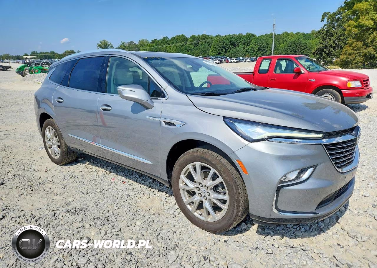 2023 Buick Enclave Essence VIN:5GAERBKW8PJ262590 - 4