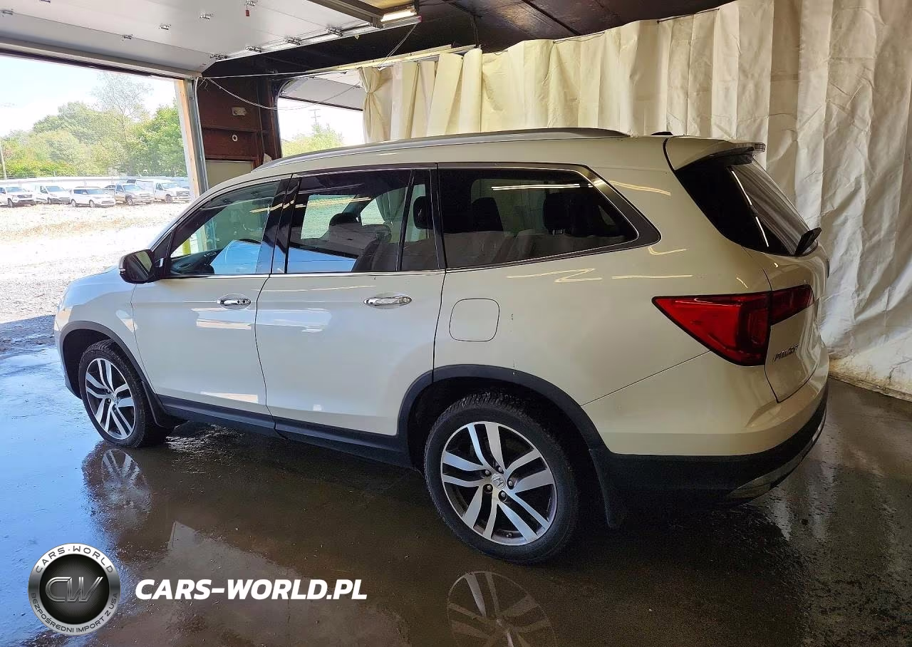 2016 Honda Pilot Elite VIN:5FNYF6H05GB113768 - 2