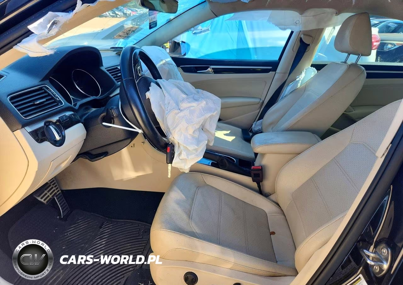 2019 Volkswagen Passat Se R-Line VIN:1VWMA7A32KC001472 - 7
