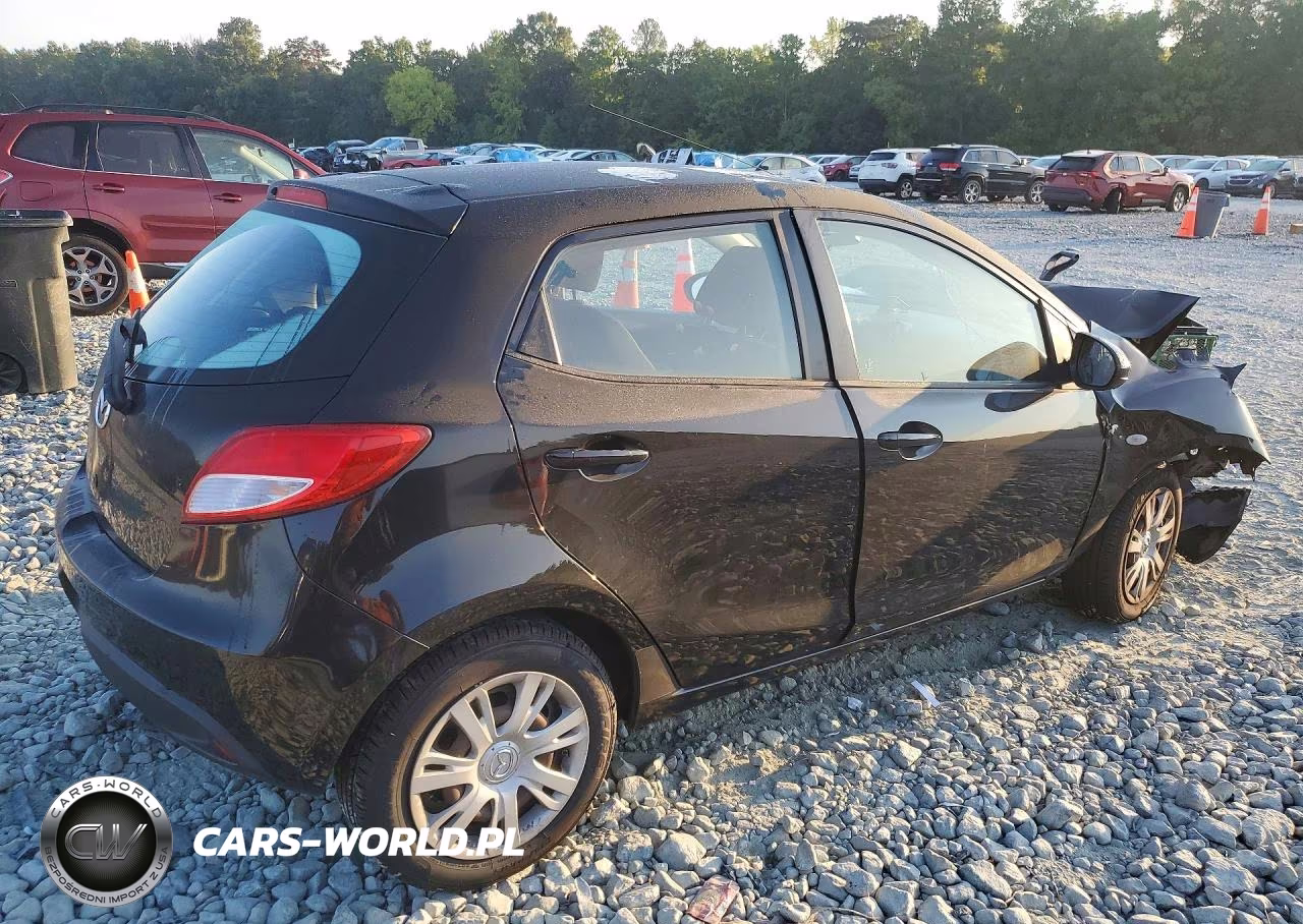 2013 Mazda Mazda2 VIN:JM1DE1KY6D0155041 - 3
