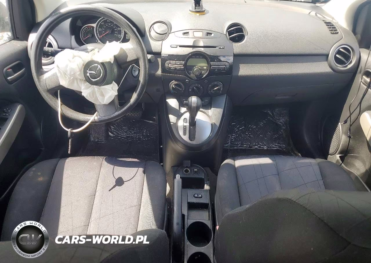 2013 Mazda Mazda2 VIN:JM1DE1KY6D0155041 - 8