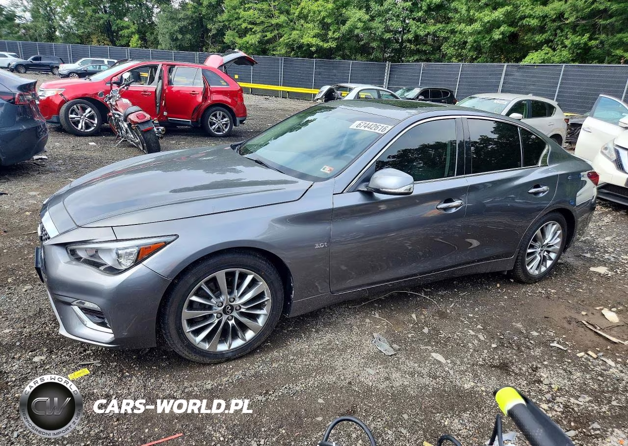 2018 Infiniti Q50 3.0T Luxe