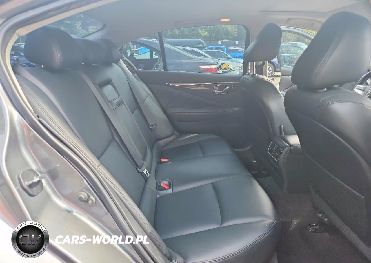 2018 Infiniti Q50 3.0T Luxe VIN:JN1EV7AP2JM361433 - 10
