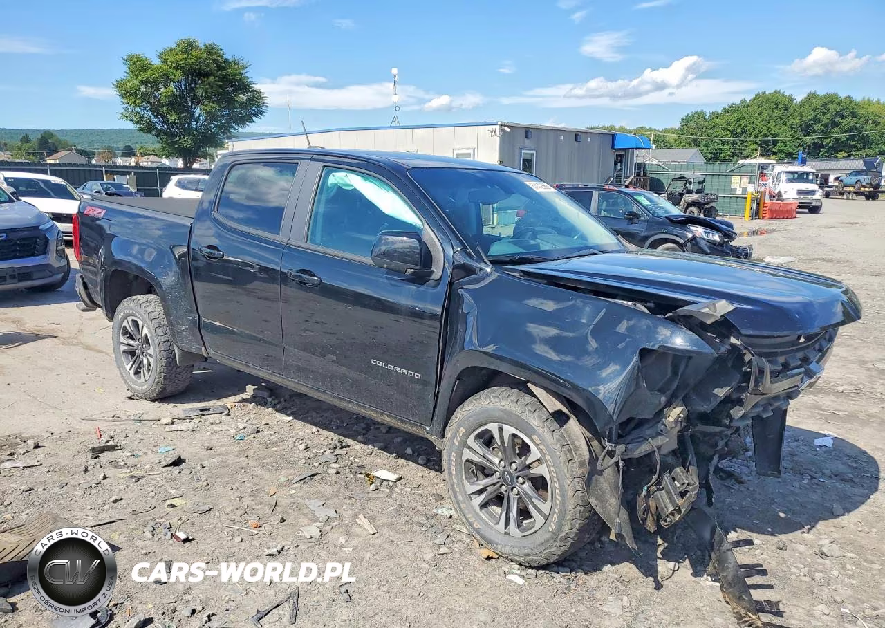2021 Chevrolet Colorado Z71 VIN:1GCGTDEN6M1256774 - 4