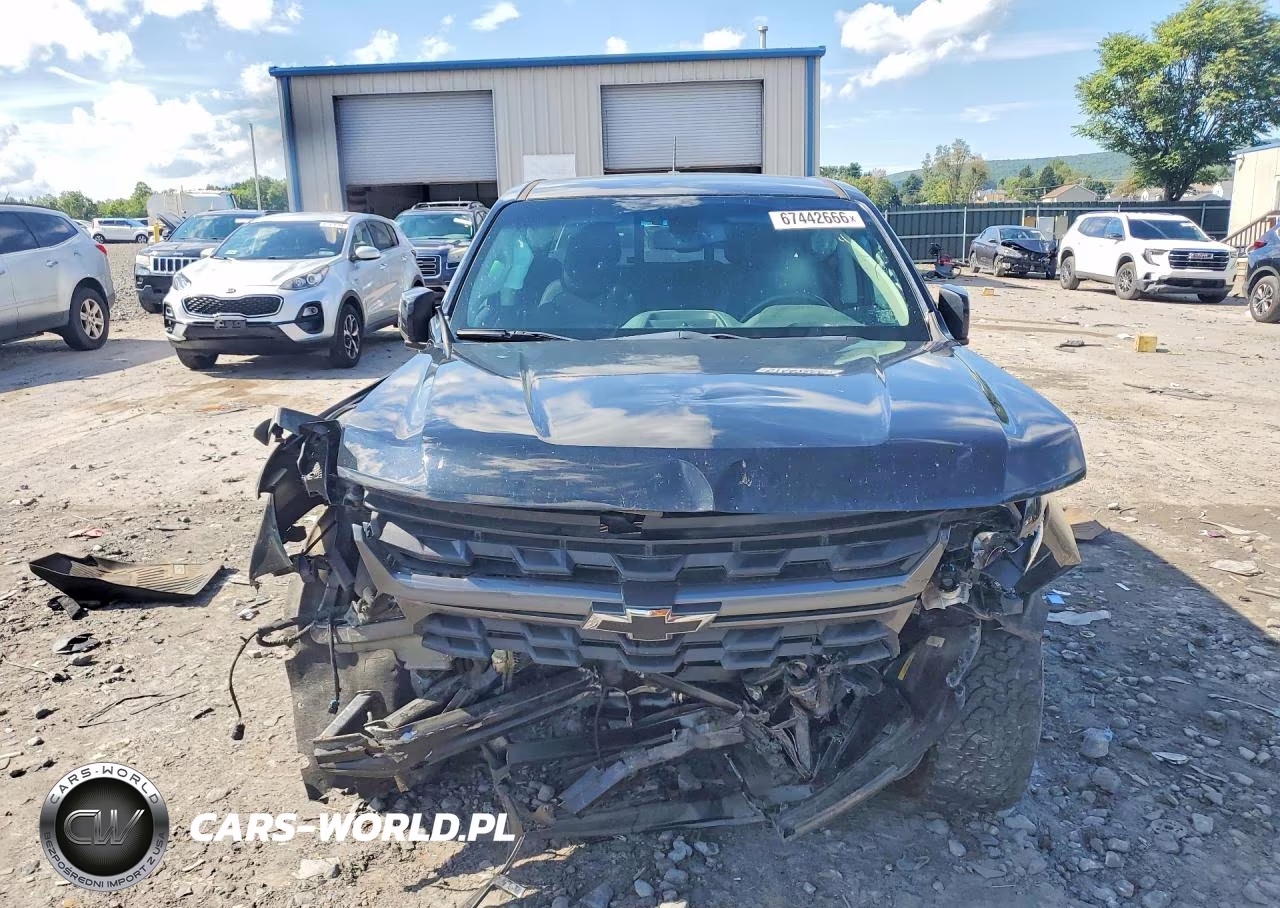 2021 Chevrolet Colorado Z71 VIN:1GCGTDEN6M1256774 - 5
