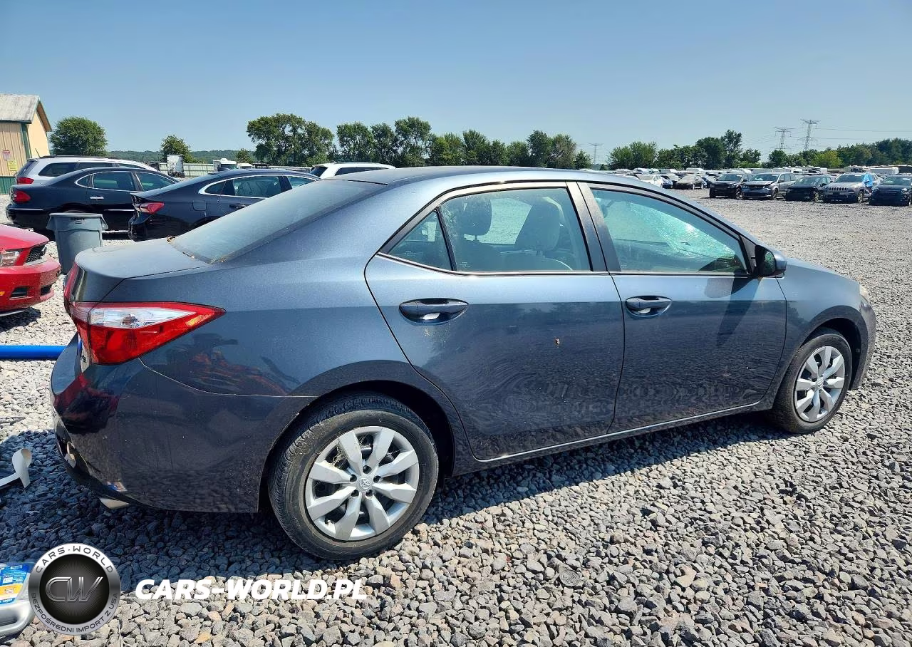 2016 Toyota Corolla Le VIN:2T1BURHEXGC628861 - 3
