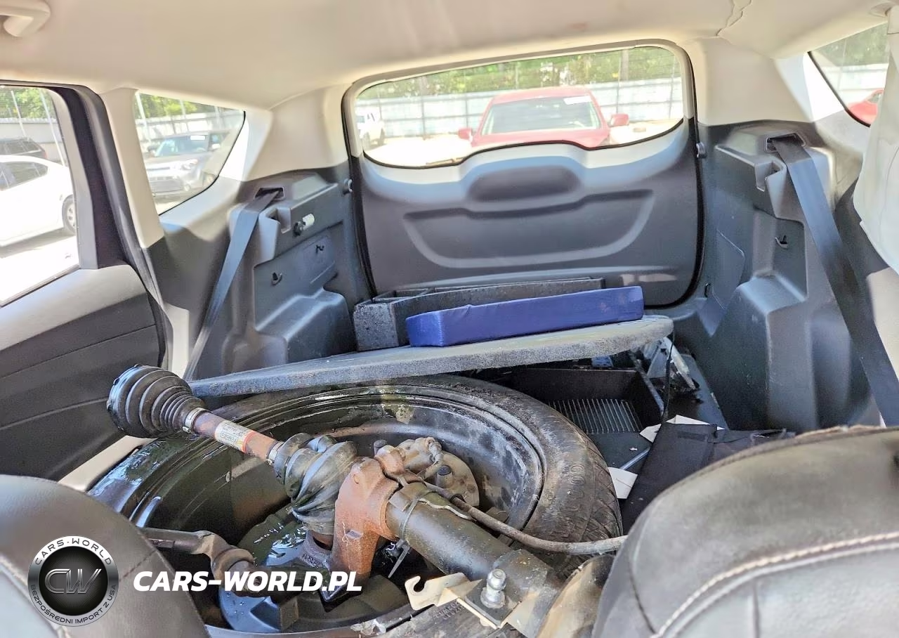 2014 Ford Escape Titanium VIN:1FMCU0J91EUD13679 - 10
