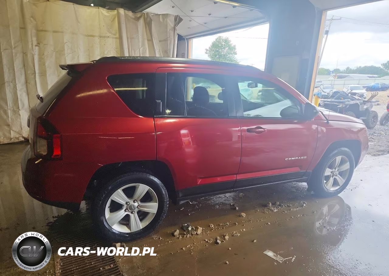2014 Jeep Compass Sport VIN:1C4NJDBB0ED762804 - 3