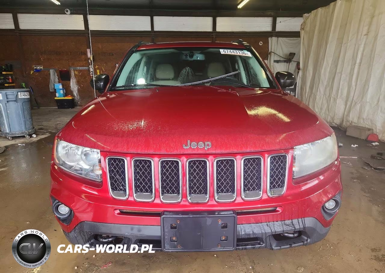2014 Jeep Compass Sport VIN:1C4NJDBB0ED762804 - 5
