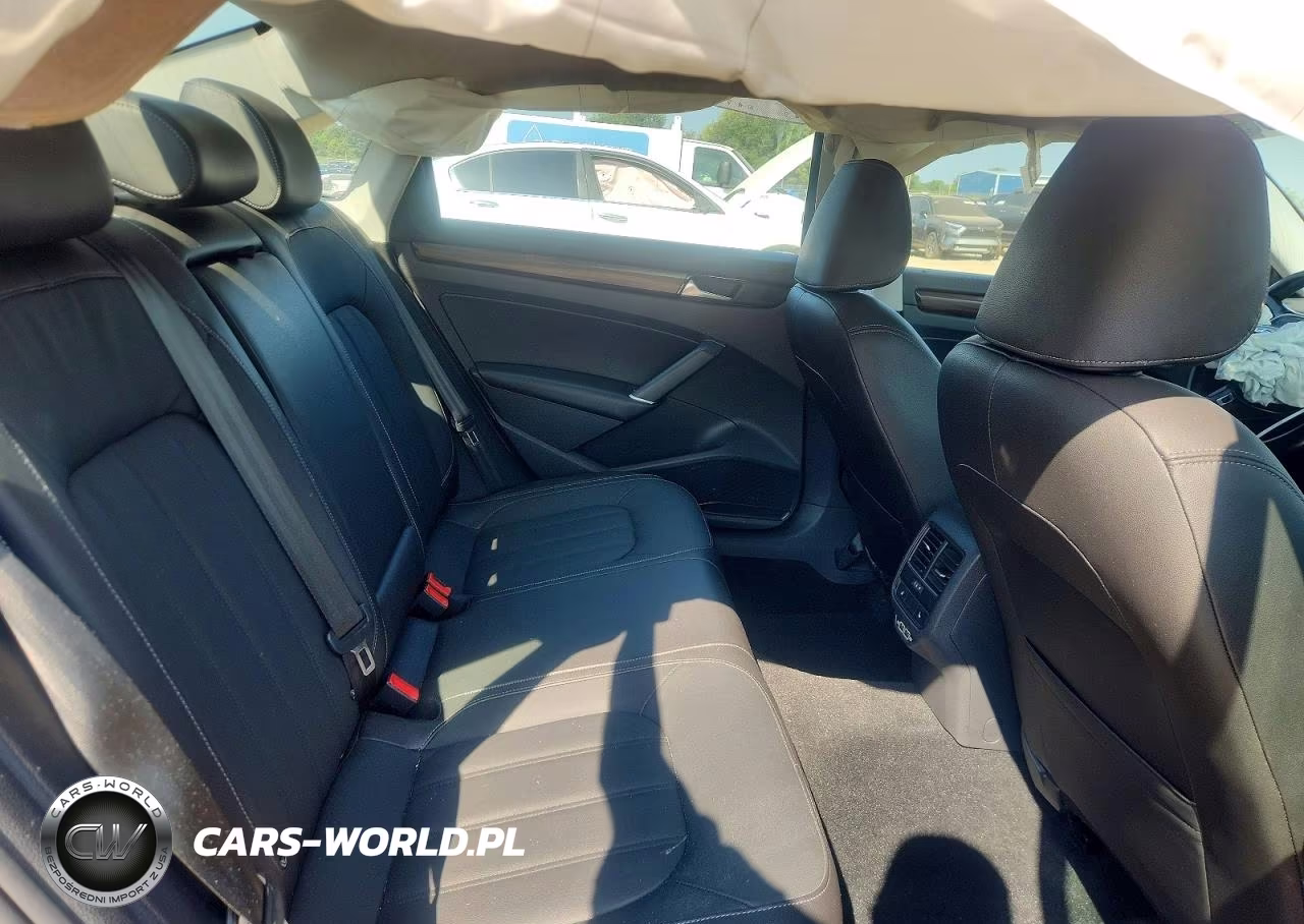 2020 Volkswagen Passat Sel VIN:1VWCA7A37LC026039 - 10