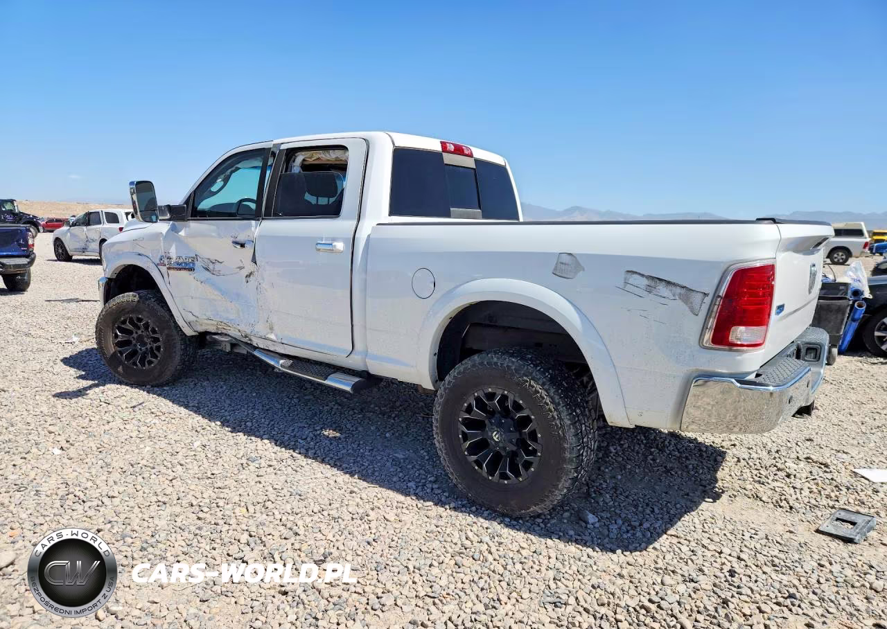 2014 Ram 2500 Laramie VIN:3C6UR5FL4EG265858 - 2