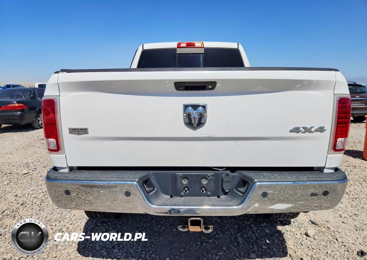 2014 Ram 2500 Laramie VIN:3C6UR5FL4EG265858 - 6