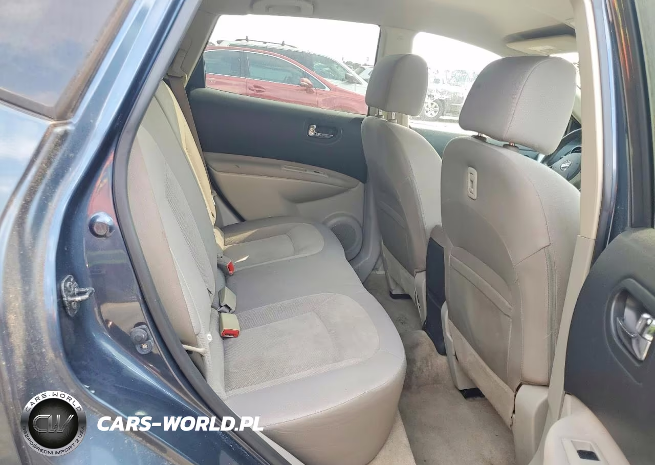 2015 Nissan Rogue Select S VIN:JN8AS5MTXFW665935 - 11