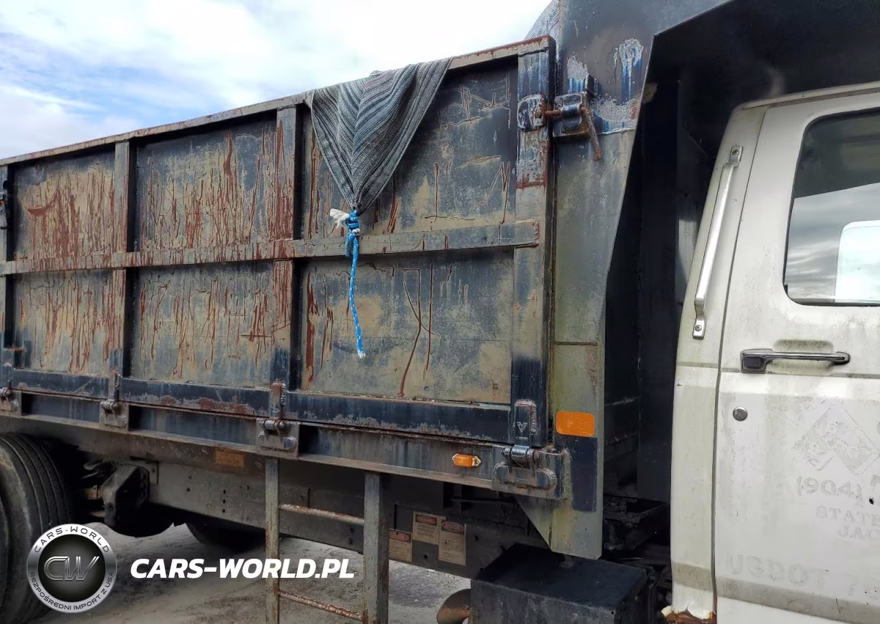 1999 Ford F800 Dump Truck VIN:3FENF80C8XMA09895 - 6