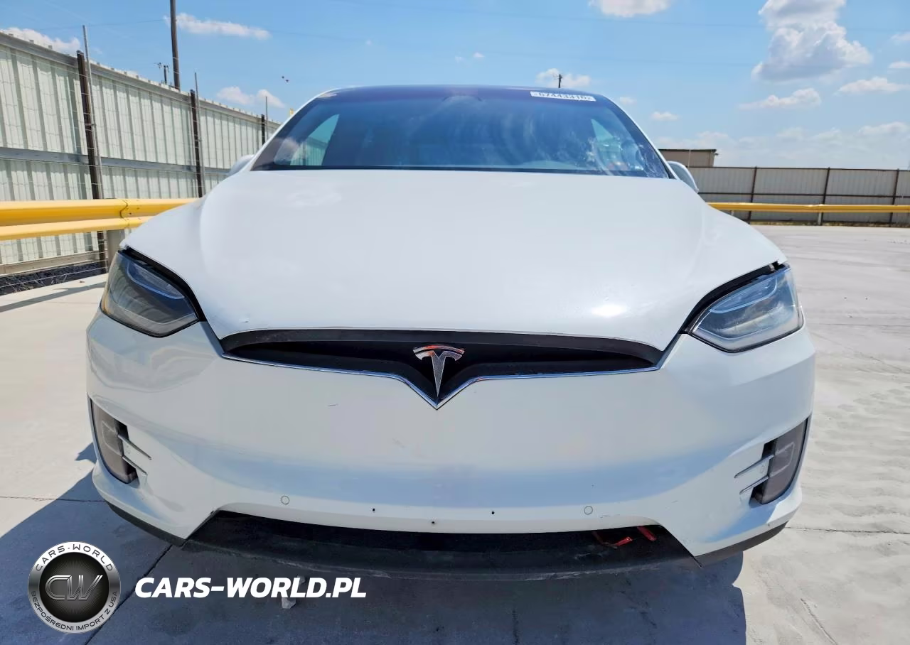 2018 Tesla Model X VIN:5YJXCDE25JF133847 - 5