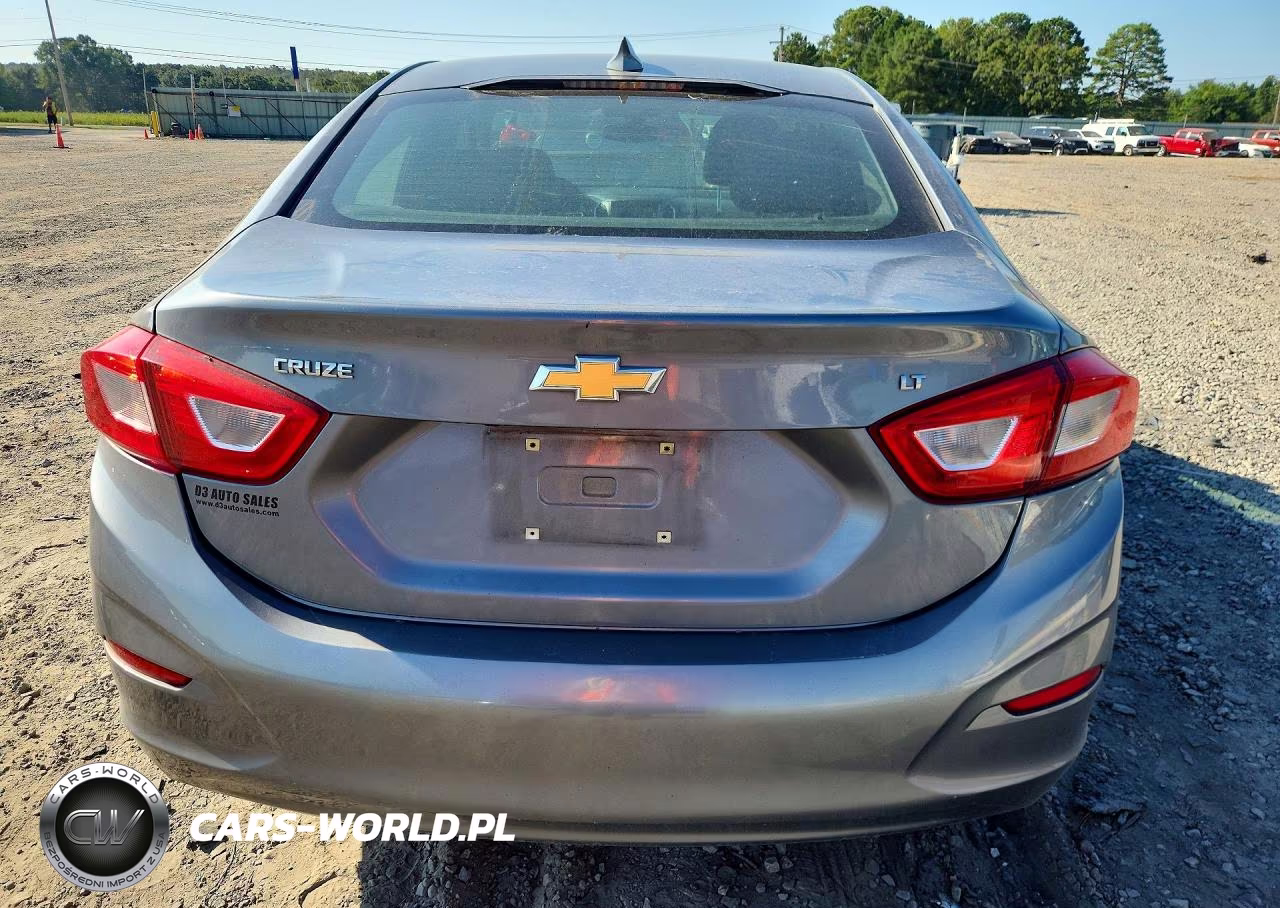 2019 Chevrolet Cruze Lt VIN:1G1BE5SM2K7102152 - 6