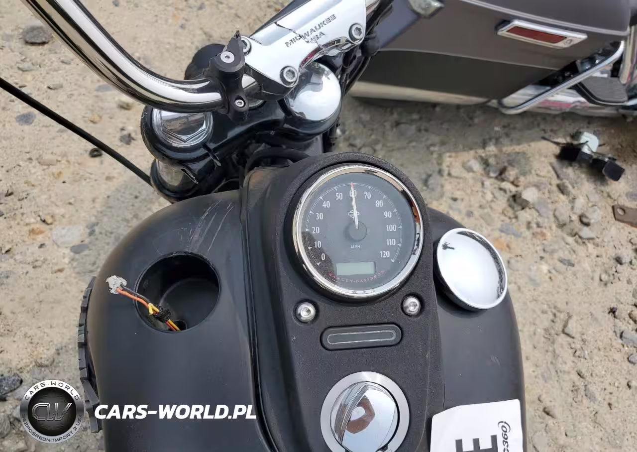 2017 Harley-Davidson Fxdb Dyna Street Bob VIN:1HD1GXM10HC323565 - 7