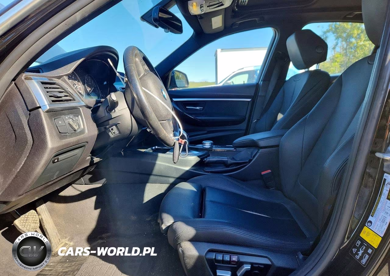 2018 BMW 330 Xi VIN:WBA8D9G57JNU70024 - 7