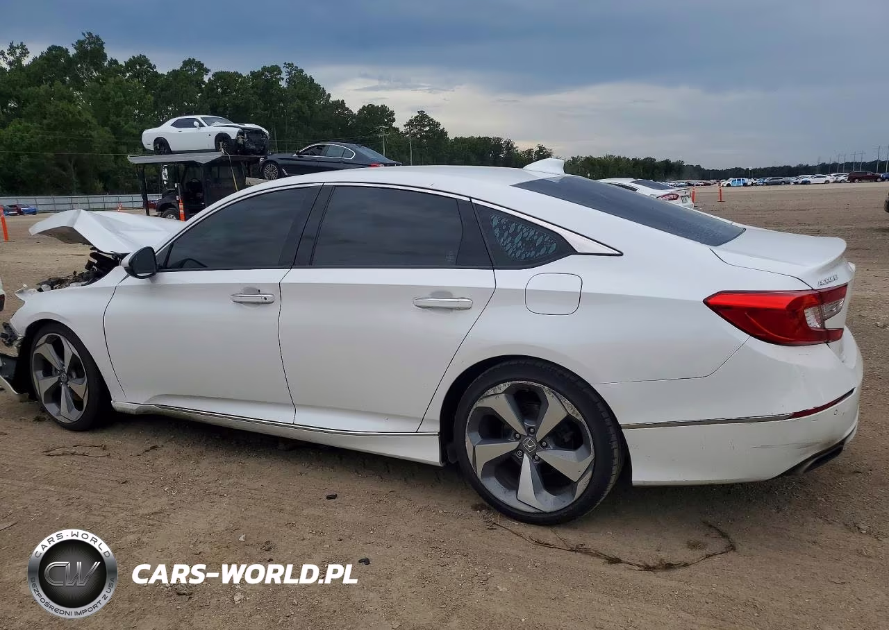 2019 Honda Accord Touring VIN:1HGCV2F96KA033163 - 2