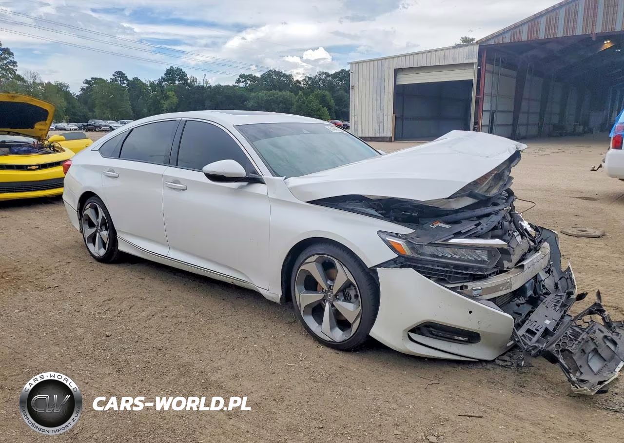 2019 Honda Accord Touring VIN:1HGCV2F96KA033163 - 4