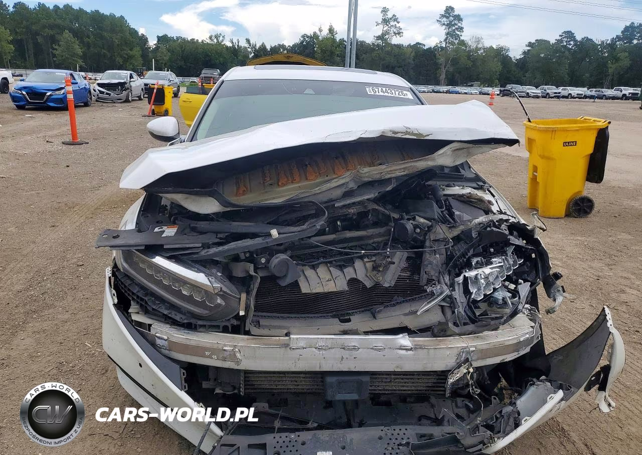 2019 Honda Accord Touring VIN:1HGCV2F96KA033163 - 5