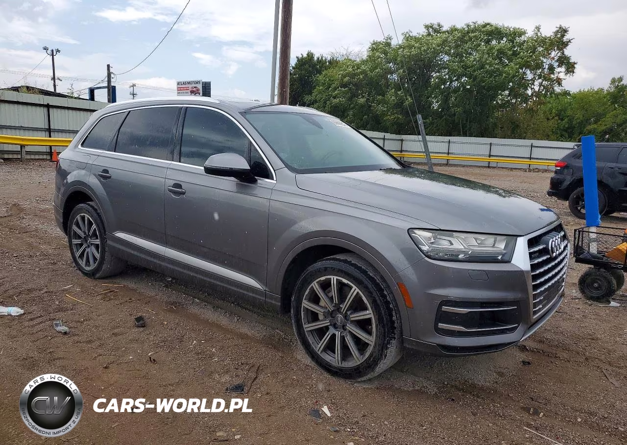 2017 Audi Q7 Premium Plus VIN:WA1LAAF79HD023280 - 4