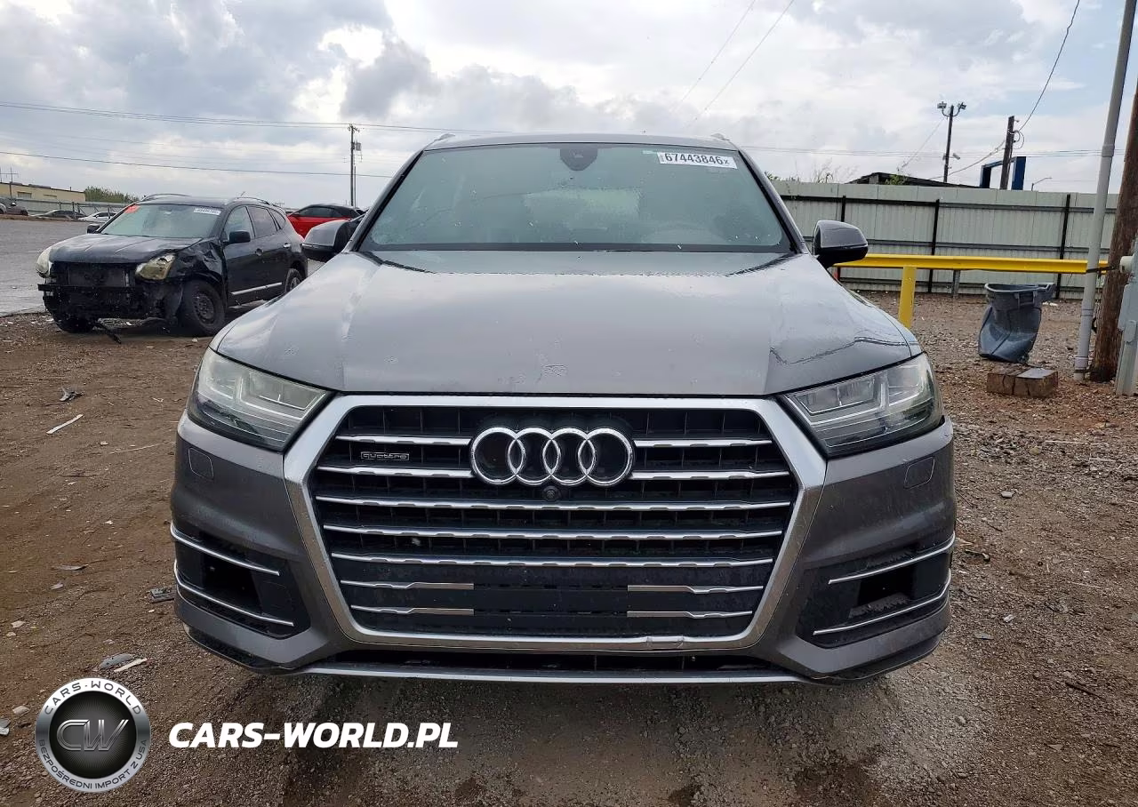 2017 Audi Q7 Premium Plus VIN:WA1LAAF79HD023280 - 5