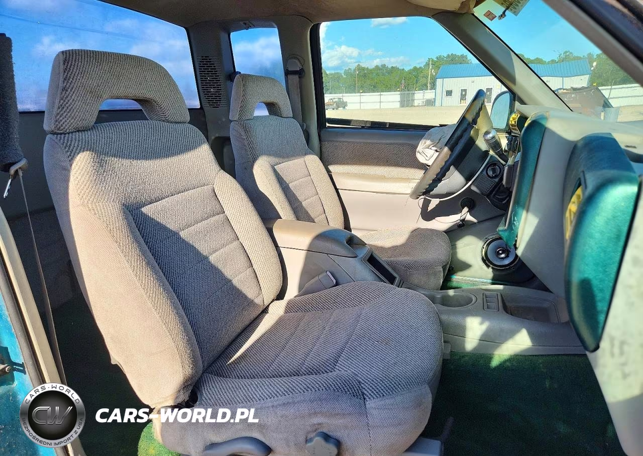 1996 Chevrolet S Truck S10 VIN:1GCCS19X0T8167980 - 10