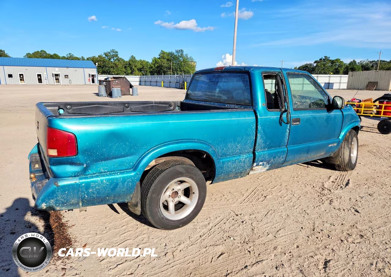 1996 Chevrolet S Truck S10 VIN:1GCCS19X0T8167980 - 3