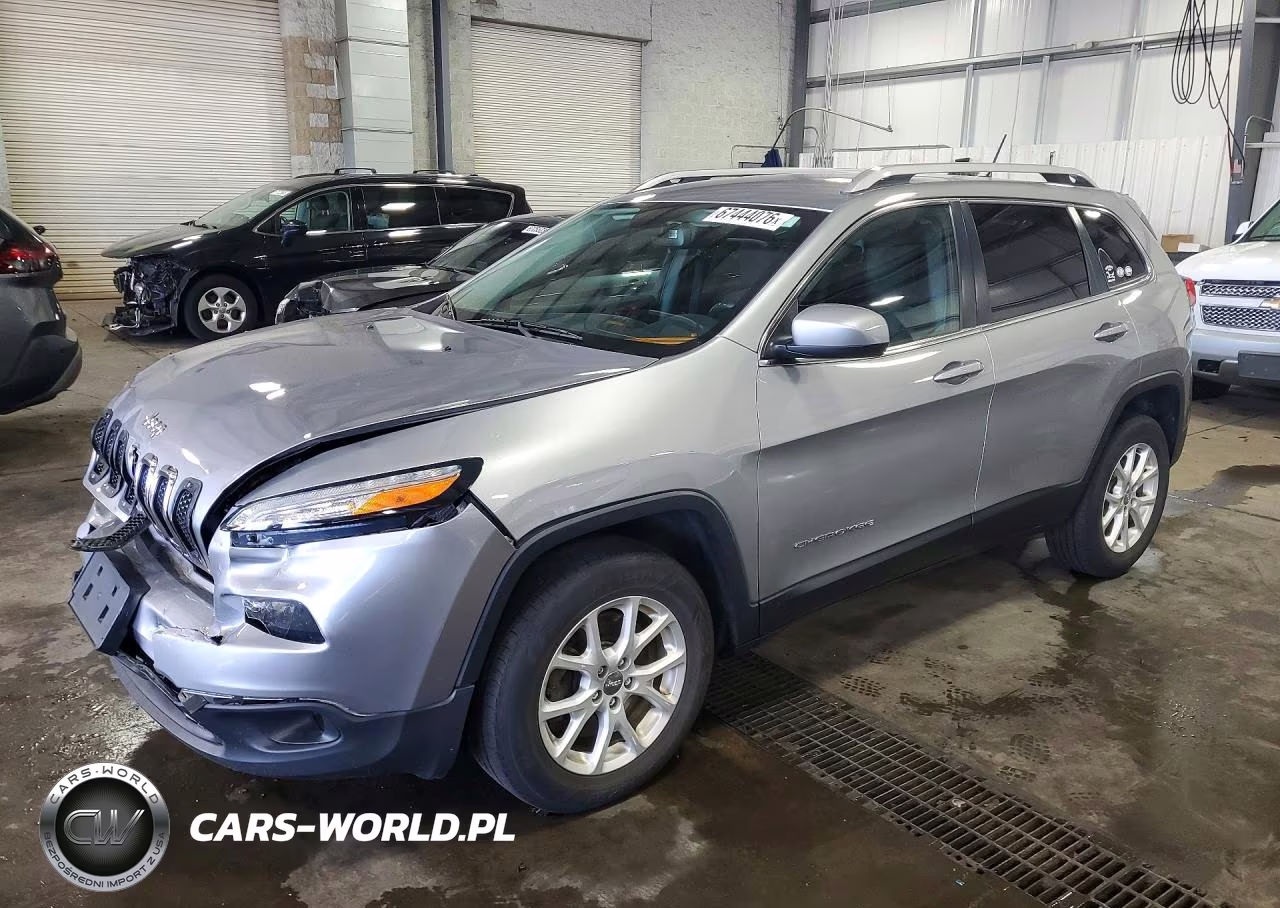 2015 Jeep Cherokee Latitude VIN:1C4PJMCB5FW544998 - 1
