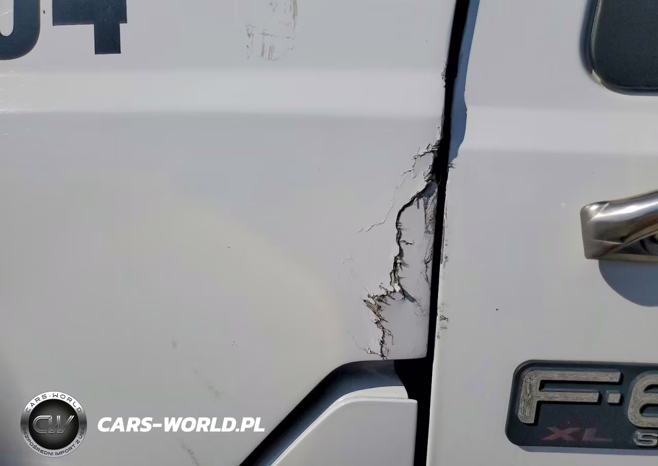 2008 Ford F650 Super Duty VIN:3FRWF65H88V069017 - 13