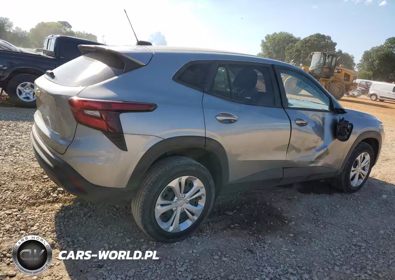 2024 Chevrolet Trax Ls VIN:KL77LFE22RC027227 - 3